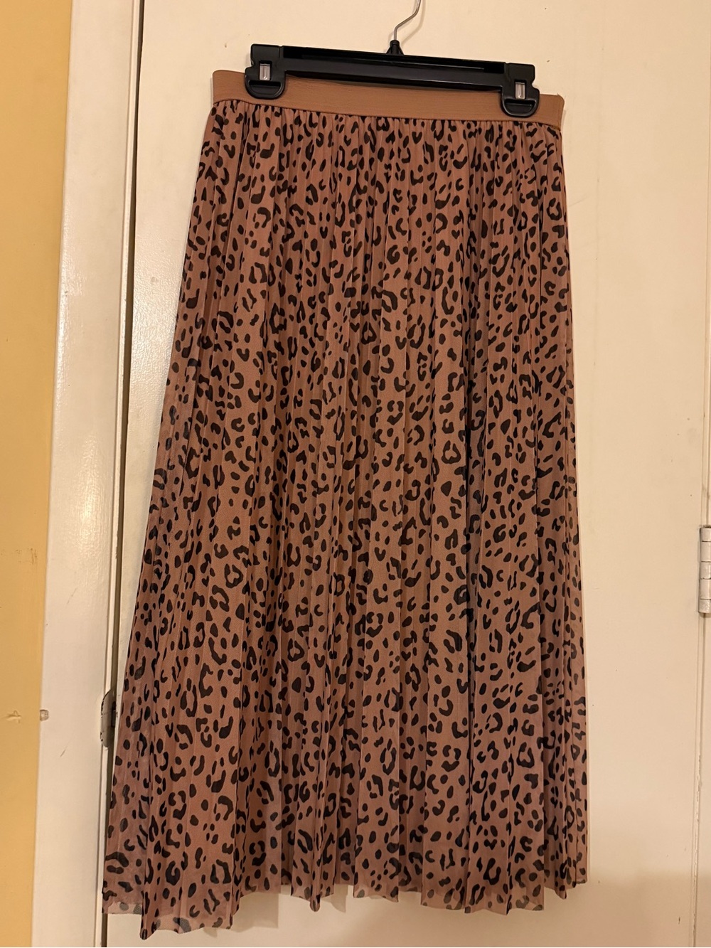 Sincerely Jules Brown Leopard Pleated Midi Skirt NWT Size L